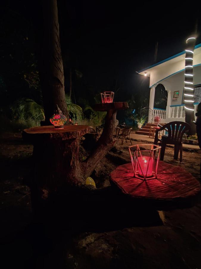 Coco Inn Goa Candolim Exterior foto